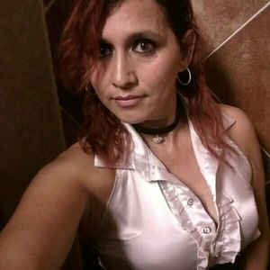 Meet your Posher, Claudia